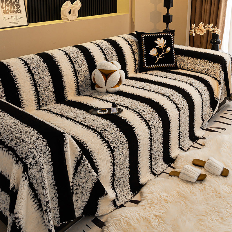 🛋️ Soft Plush Non-Slip Couch Cover – Chenille Sofa Protector | Stays in Place with Anti-Slip Backing