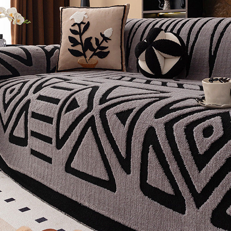 🛋️ Soft Plush Non-Slip Couch Cover – Chenille Sofa Protector | Stays in Place with Anti-Slip Backing